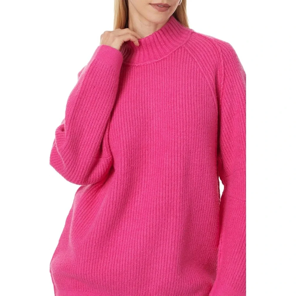 Free People Sunbeam Knit Oversized Mockneck Sweater Fuchsia Pink‎ Sz M Chunky